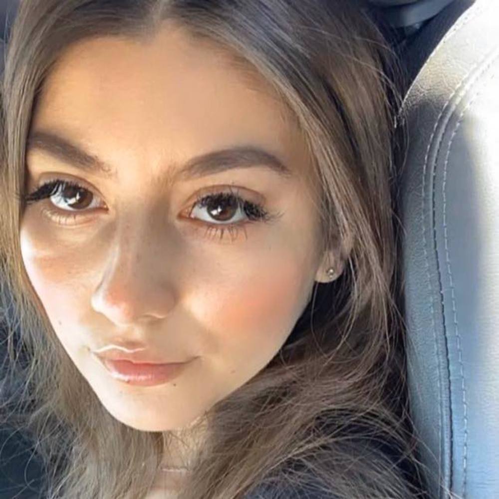 Meet your Posher, Gizelle